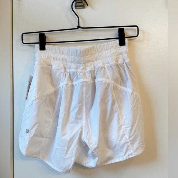 NWT Lululemon Track That Shorts Size 4 - Picture 8 of 12